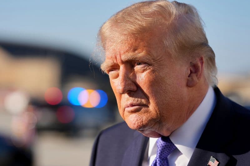 Trump Says the Iran War Will End Soon. The Same Week, CENTCOM’s Commander Briefed the White House and Vance Sent Tehran a Letter.